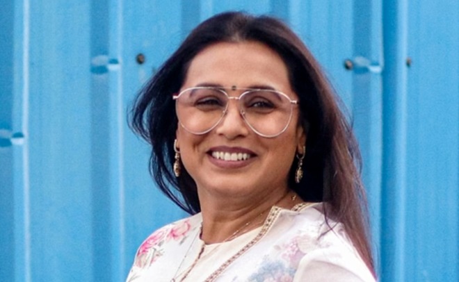  بیویوں کو شوہروں پر چِلّانا چاہیے، رانی مکھرجی اپنے بیان پر تنقید کی زد میں